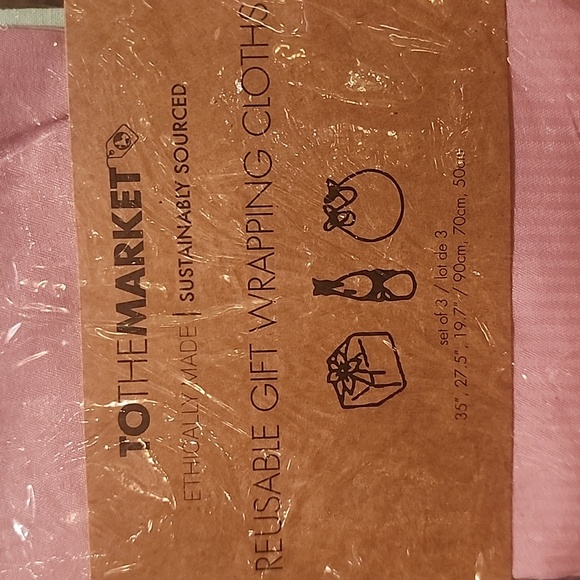 To The Market Ethically Made Sustainably Sourced Reusable Gift Wrap Cloths NIB - Picture 6 of 6